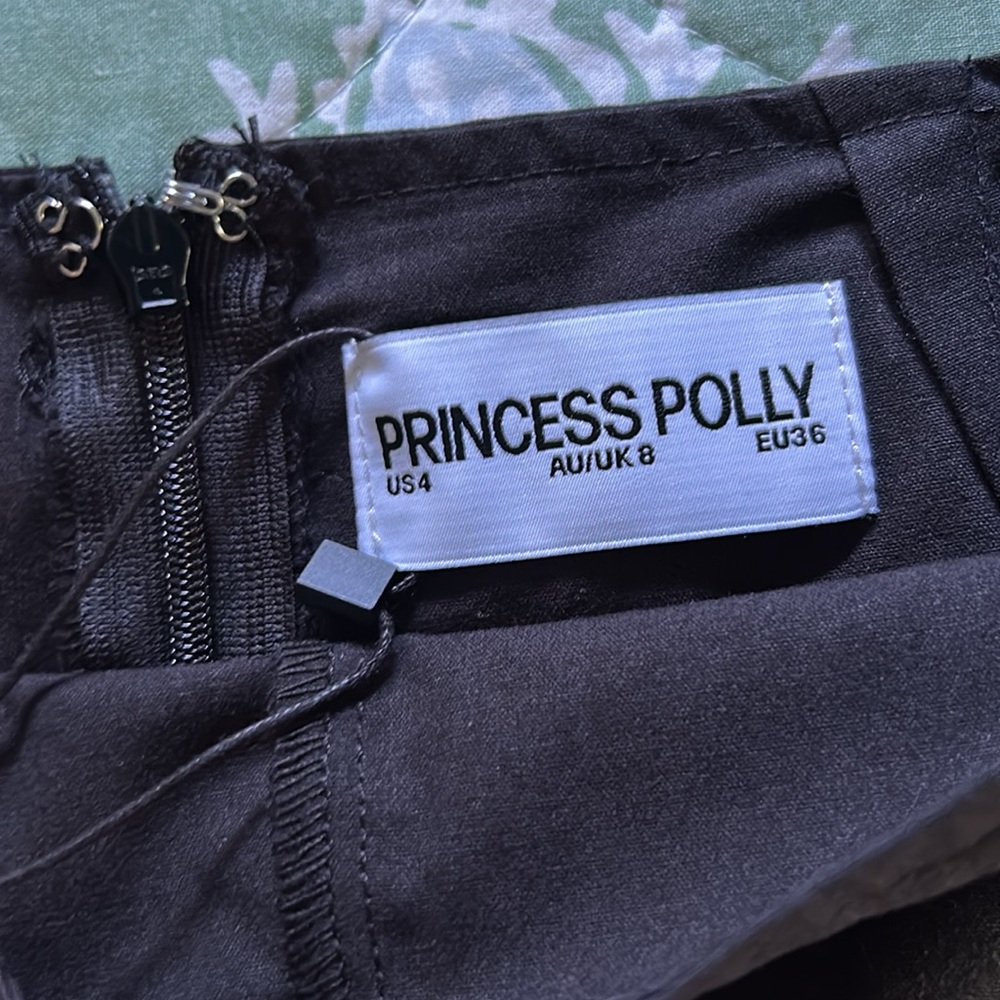 NWT Princess Polly Skort Size 4 - Picture 3 of 5